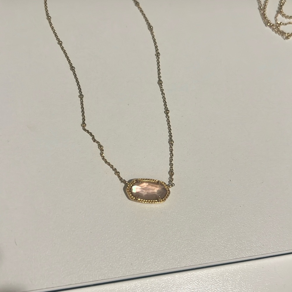 Kendra Scott Necklace